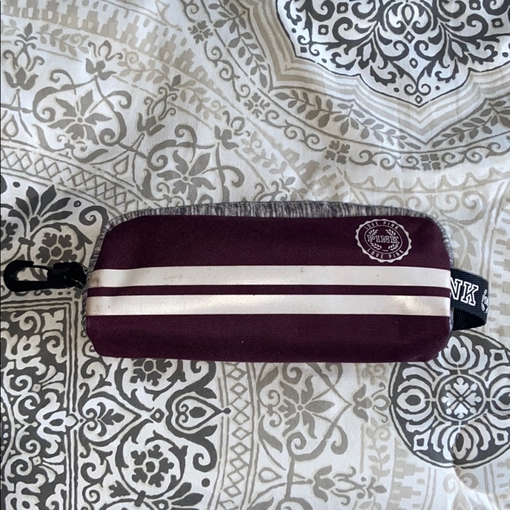 VS PINK Zip-Up Pouch